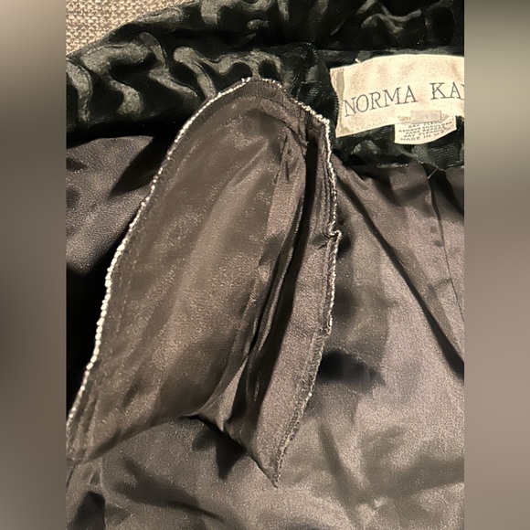 Norma Kamali Vintage Burnout Velvet Skirt Set - Picture 9 of 9